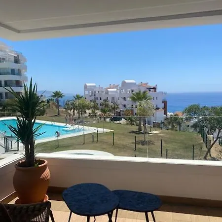 Luxury Isea Calaceite Apartment With Fantastic Seaview Málaga Exterior foto
