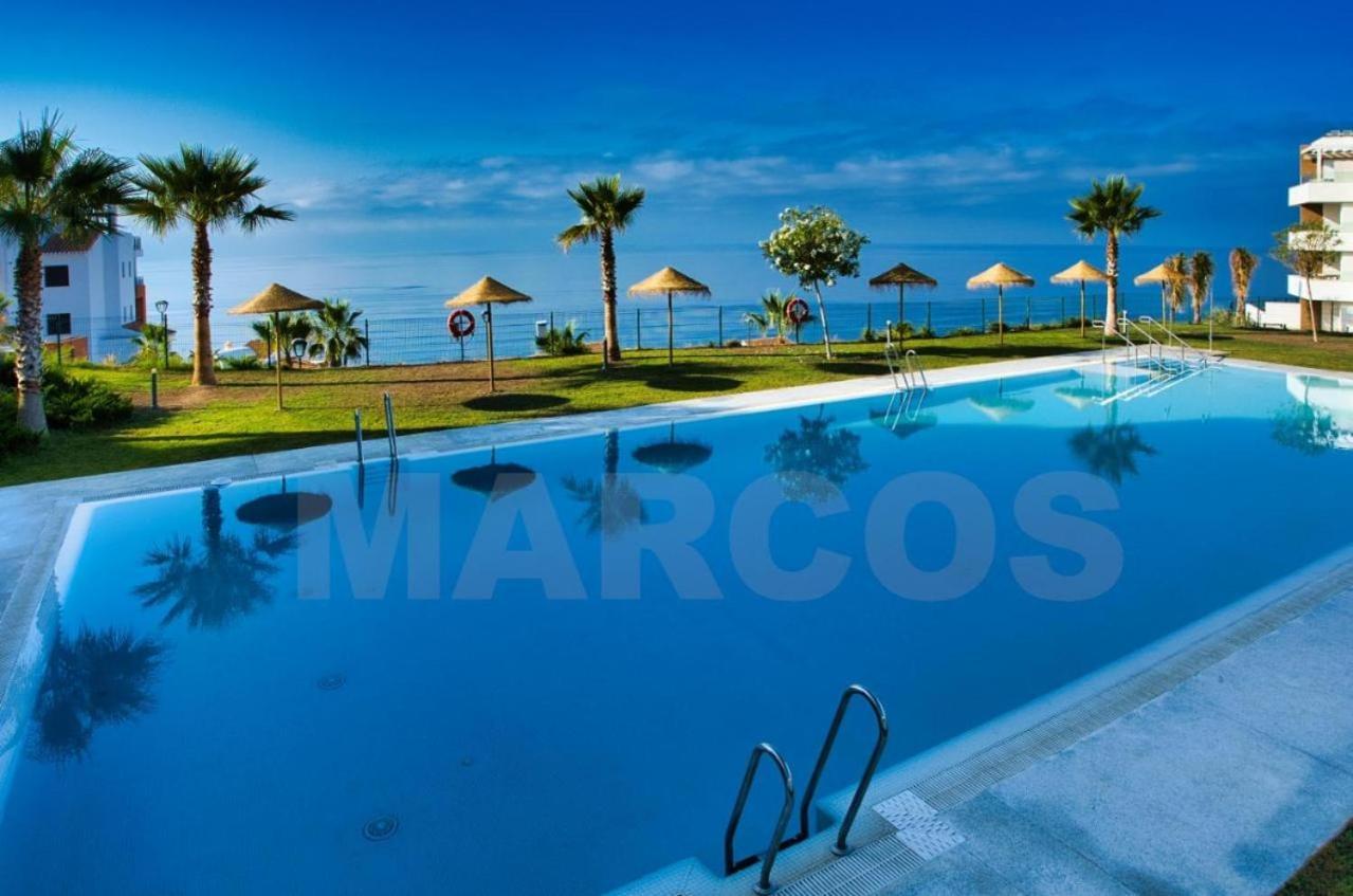 Luxury Isea Calaceite With Fantastic Seaview Apartment